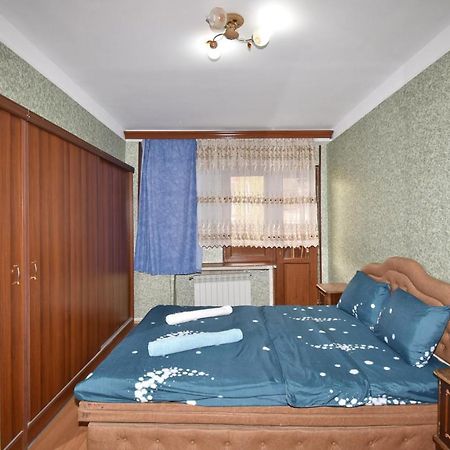 Amigo Apartment In The Centre Yerevan Exterior photo